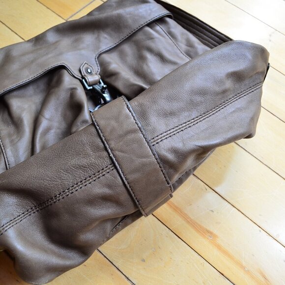 Gianni Bini Brown Leather Satchel Hobo Shoulder Bag Purse - Picture 4 of 14